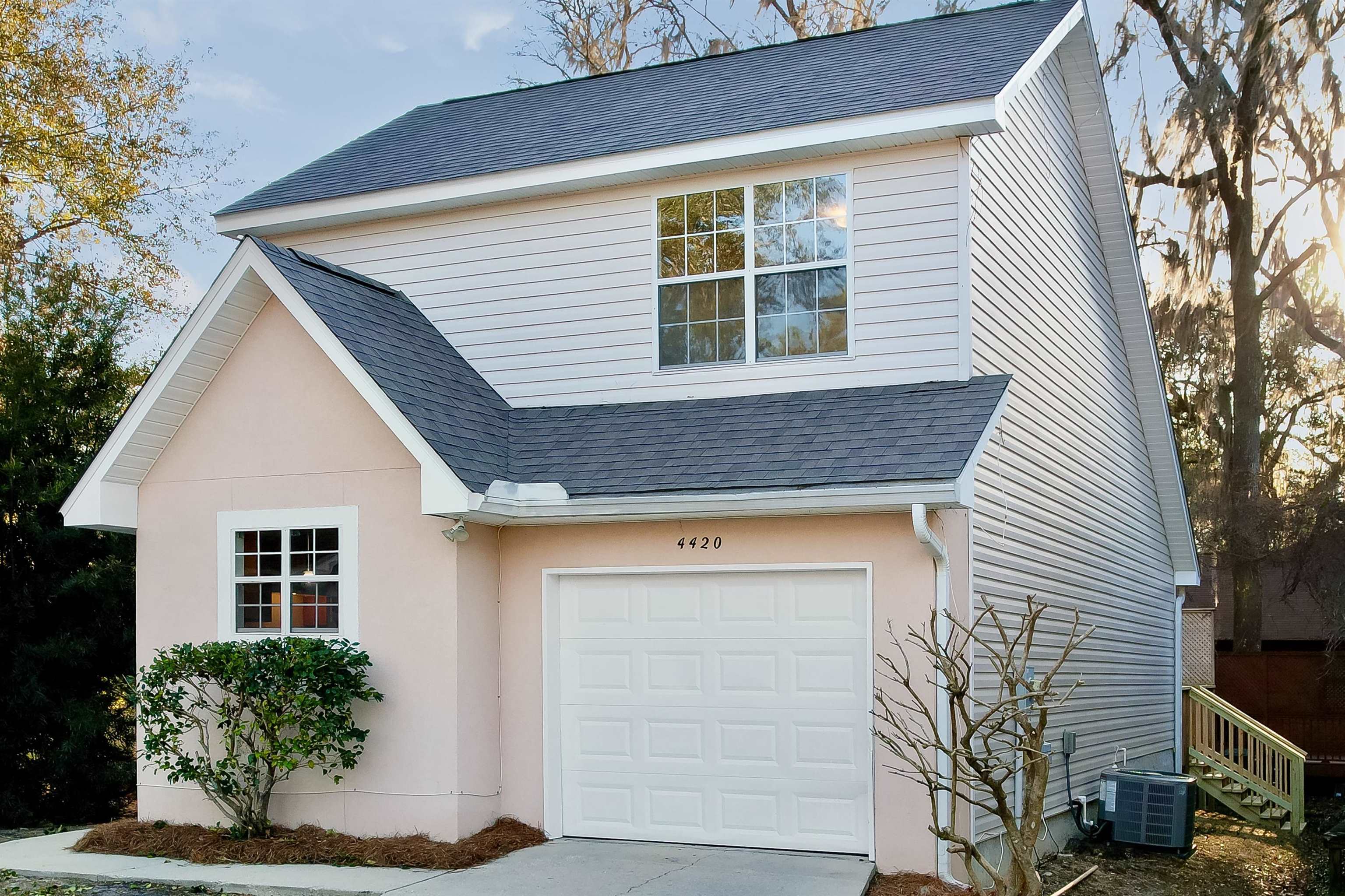 Kelly Chavers | REALTOR® | Hum Real Estate in Tallahassee, FL (6)