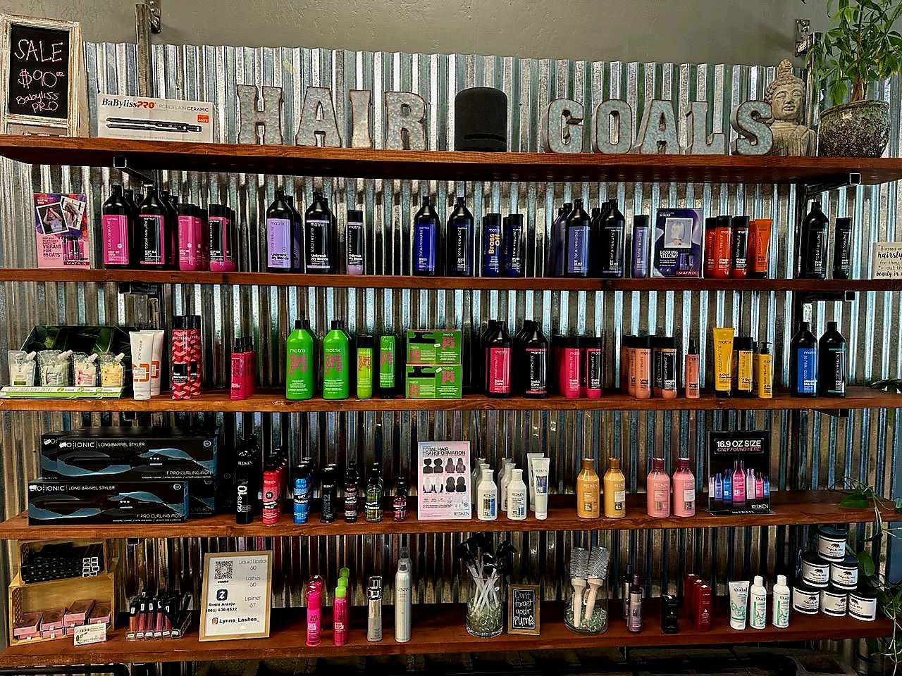 Xclusive Hair Salon and Spa in Bakersfield, CA
