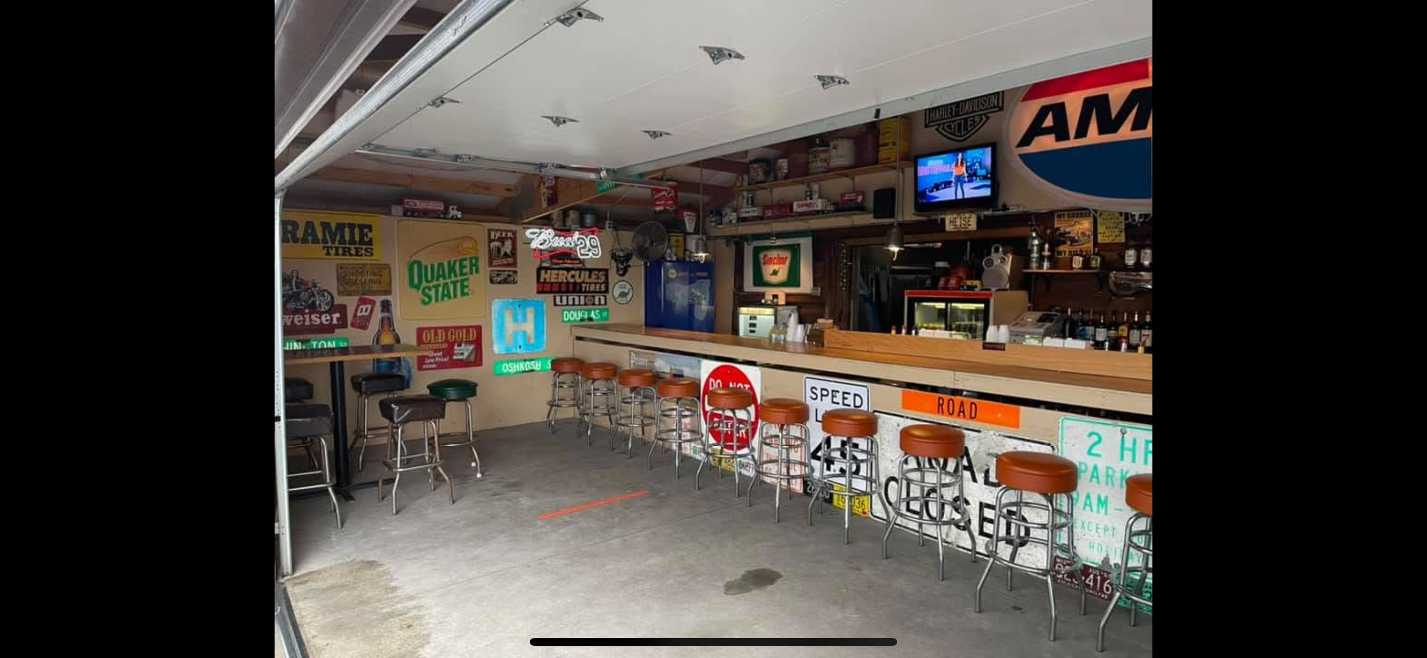 Log Cabin Bar & Grill in Ripon, WI (5)