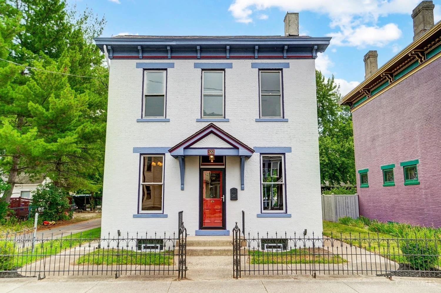 Victoria Torgersen, Historic & Luxury Homes | Hamilton & Greater Cincinnati Area in Hamilton, OH (5)