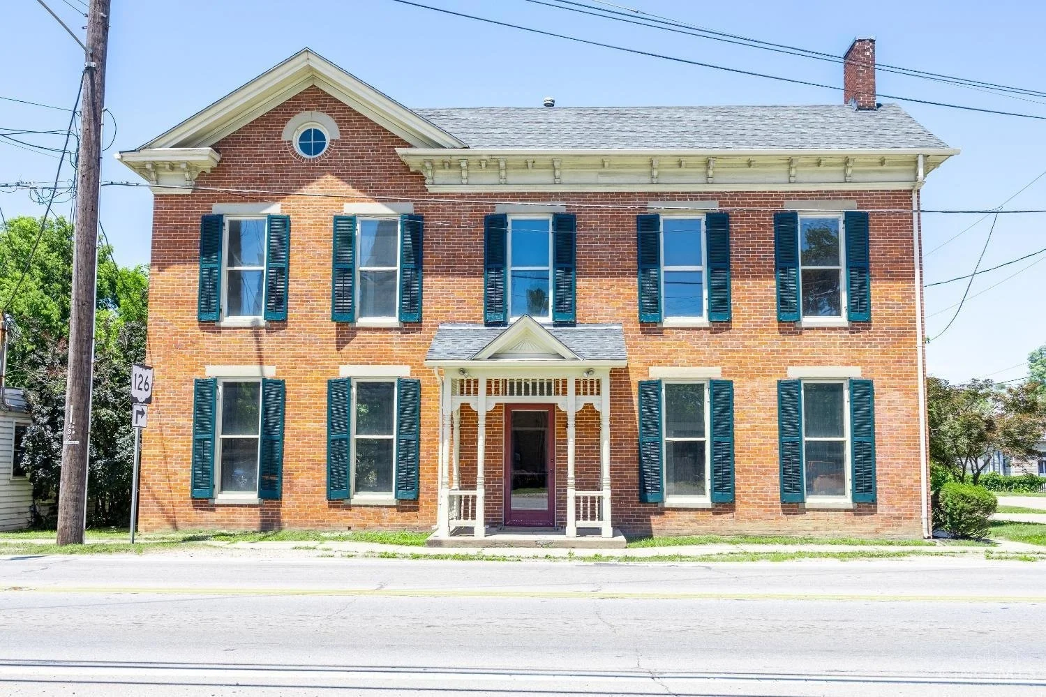 Victoria Torgersen, Historic & Luxury Homes | Hamilton & Greater Cincinnati Area in Hamilton, OH (6)