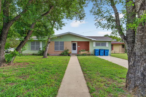 United Country Real Estate - Bluntzer Real Estate in Corpus Christi, TX (2)