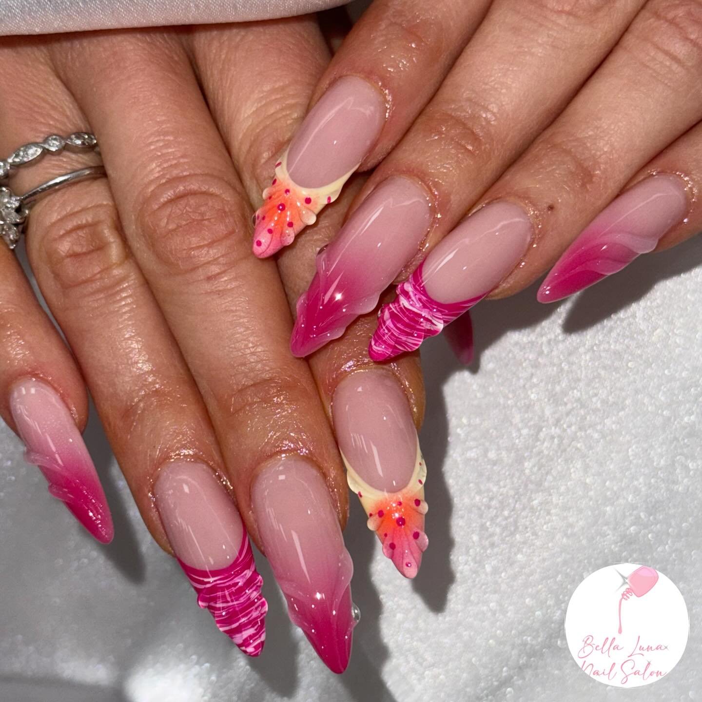 Bella Luna Nail Salon in Encinitas, CA