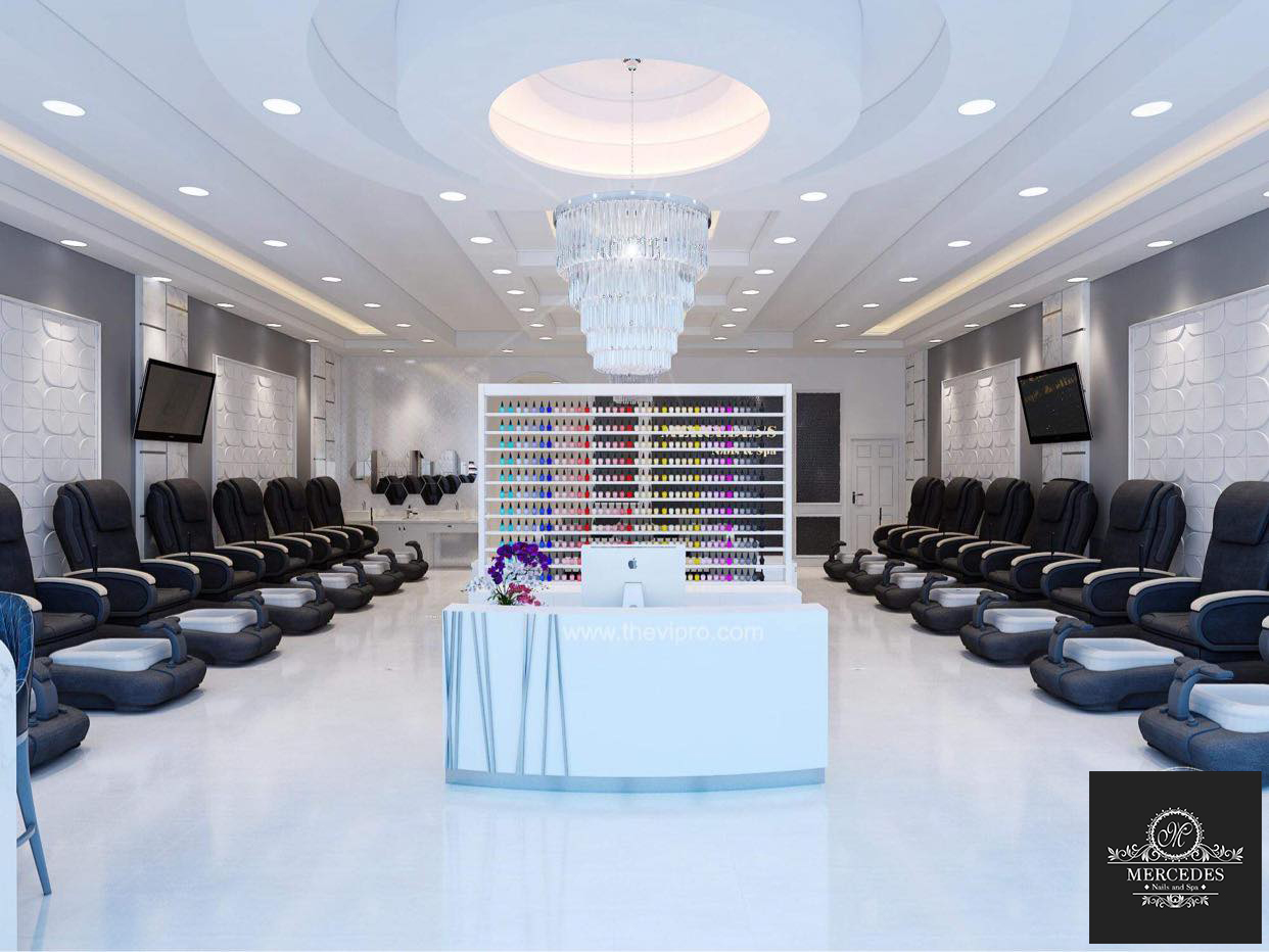 Mercedes Nail & Spa in Beaumont, TX