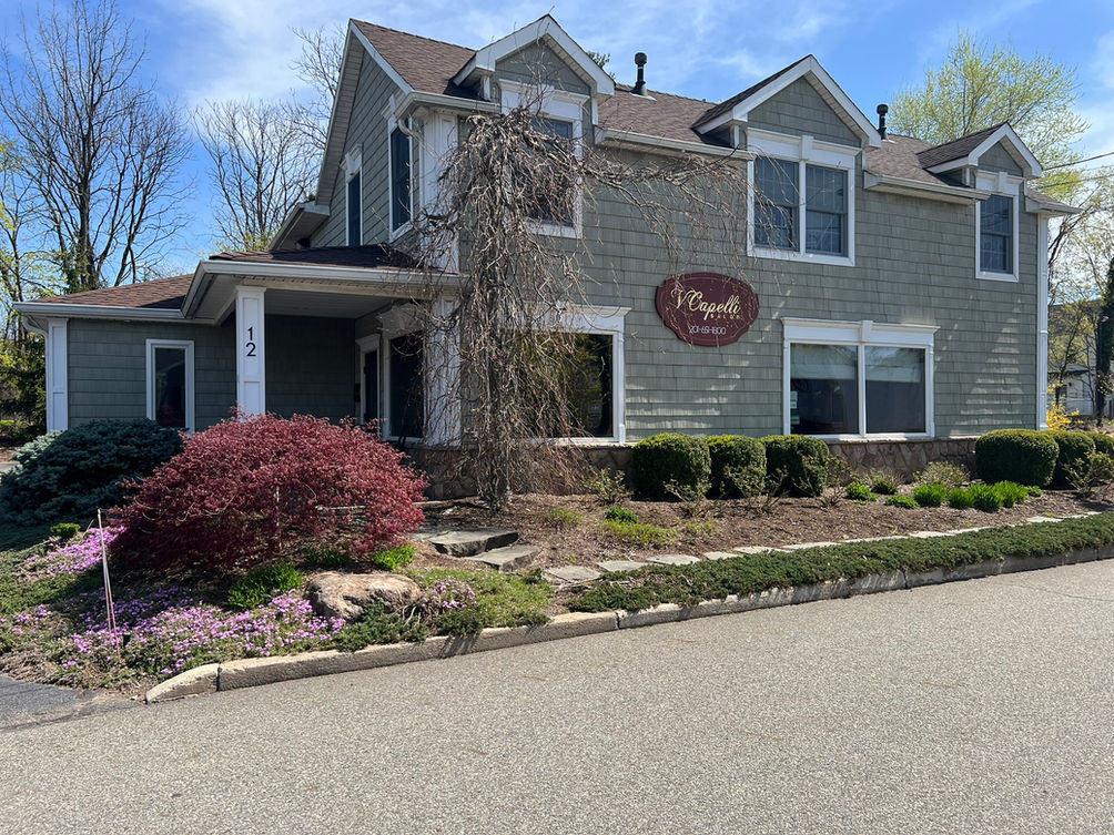V Capelli Salon in Oakland, NJ