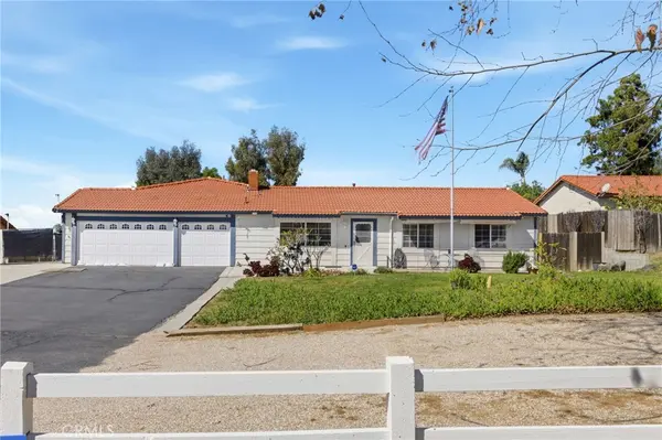 Gabriela Hanson - Realtor in Riverside, CA