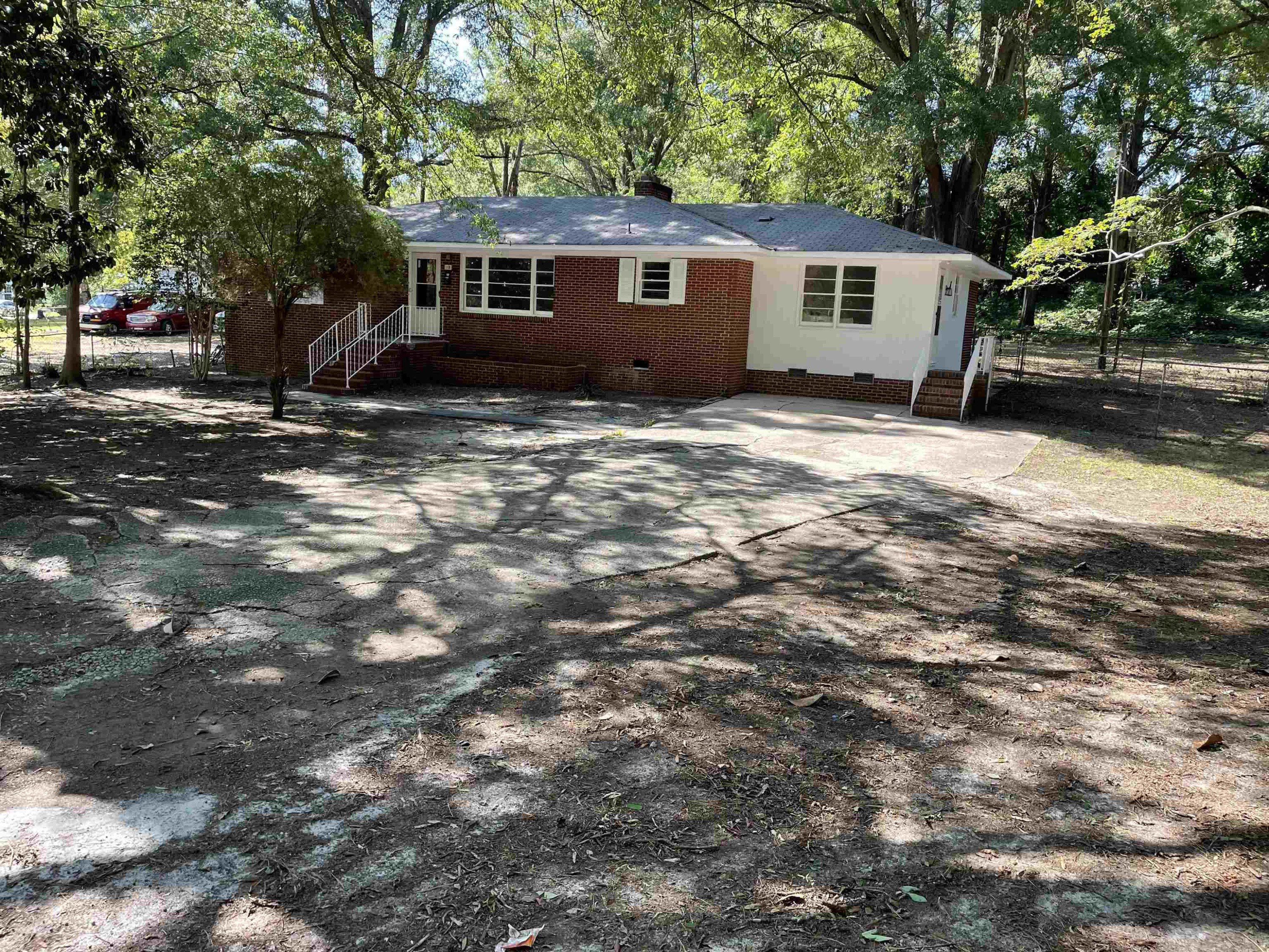 Tegarris Associate Realty in Henderson, NC (6)