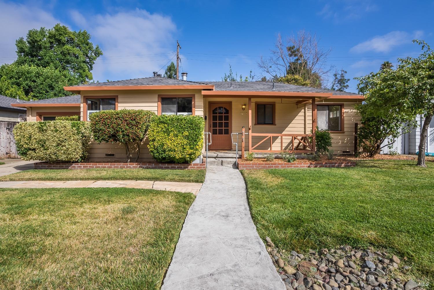 Christine Benson | Coldwell Banker in Sonoma, CA (2)
