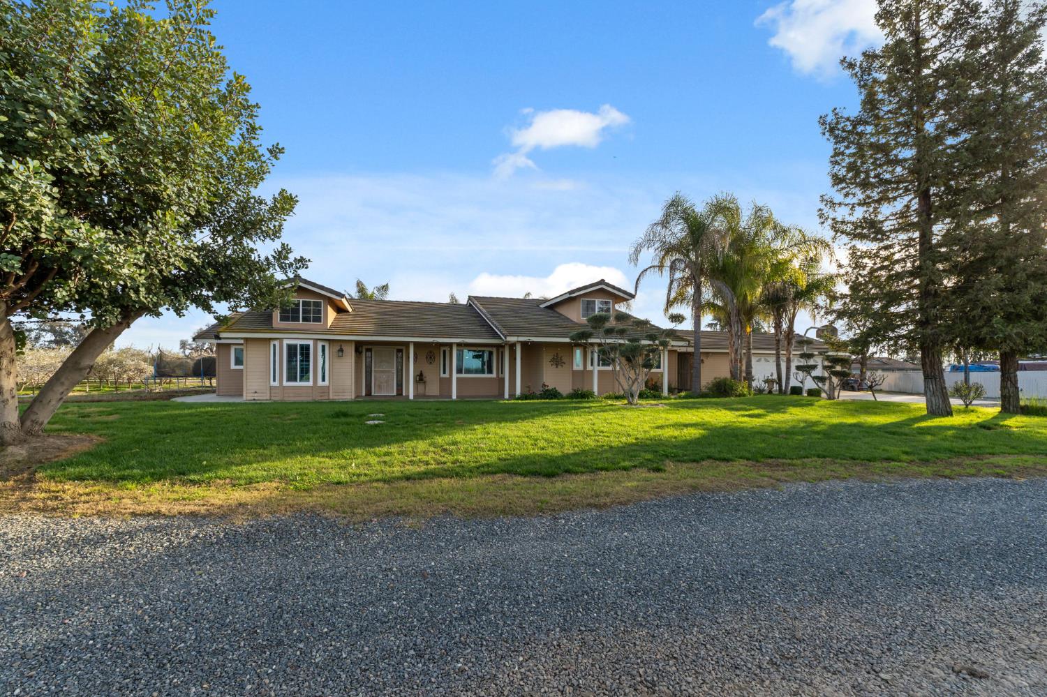 Eric Rodriguez- Lifestyle Realty, Real Estate Broker in Turlock, CA