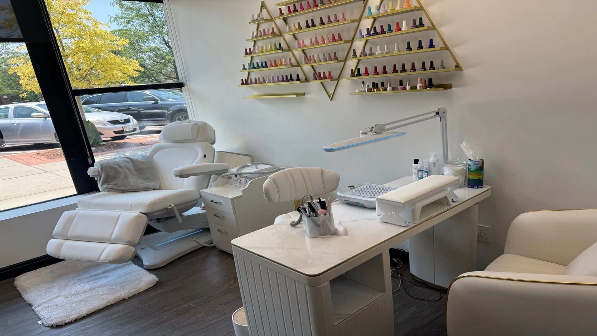 Simply Pretty Nails in Leesburg, VA