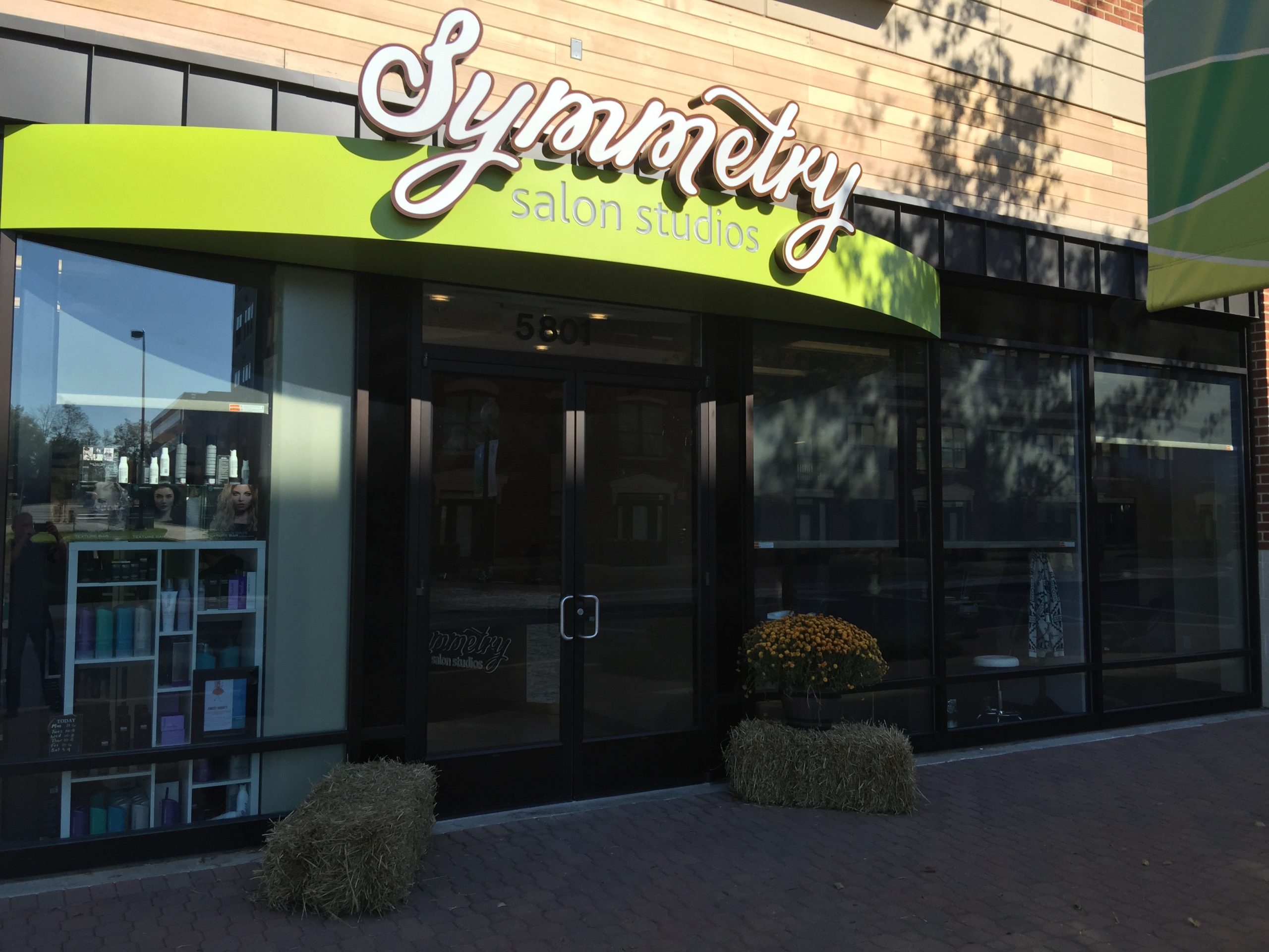 Symmetry Salon Studios Rockville in Rockville, MD