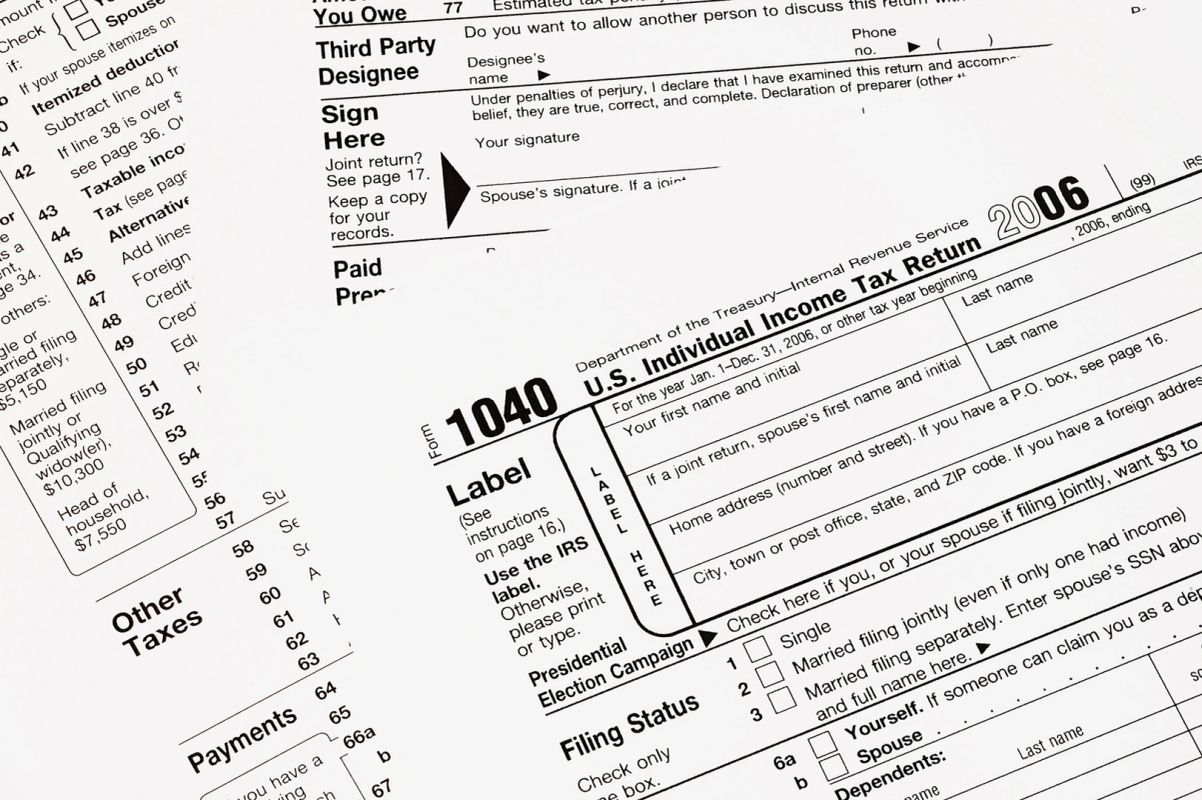 Chuck's Financial & Tax Services in Inglewood, CA