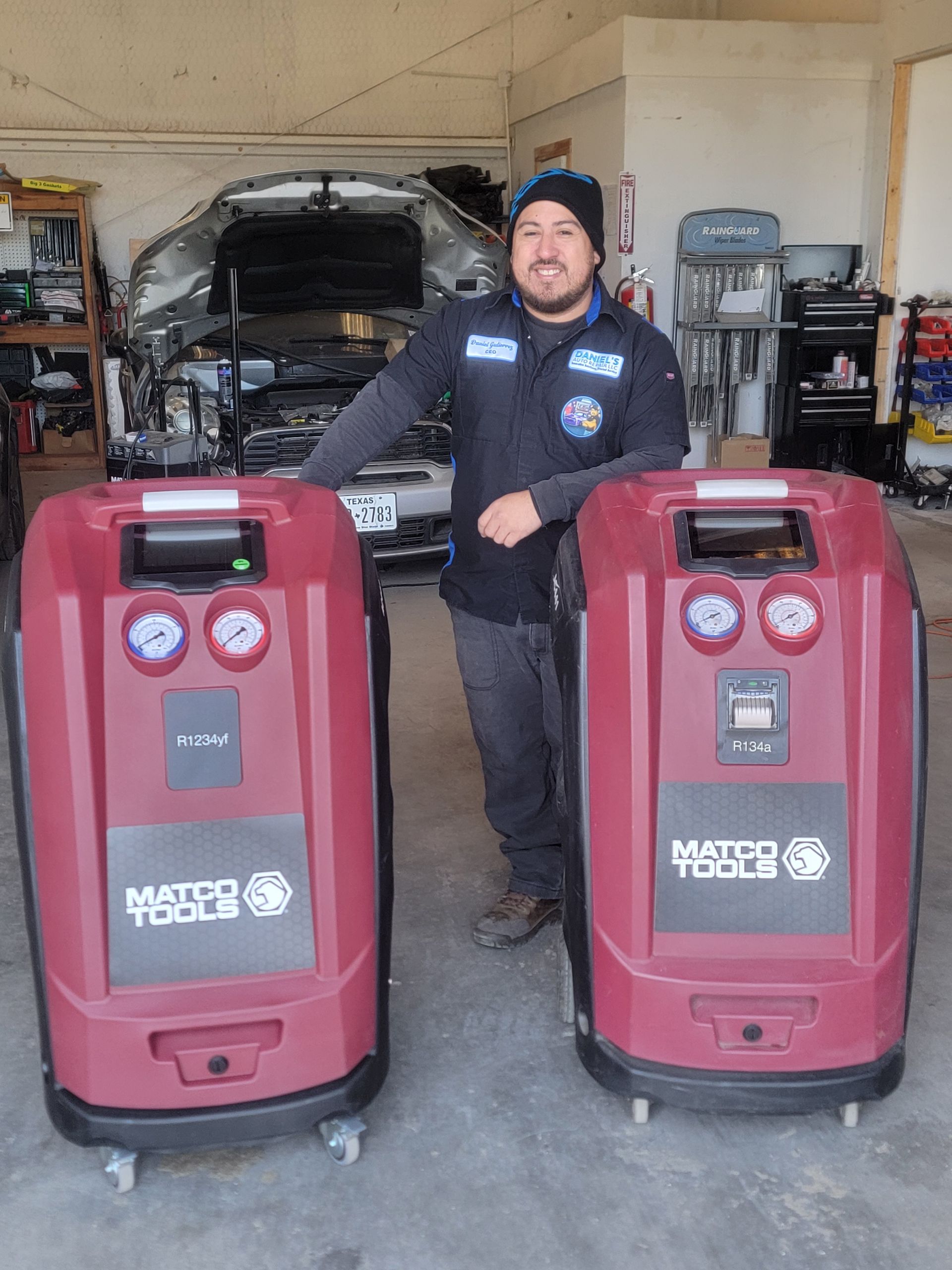 Daniel's Auto Repair in Groves, TX (4)
