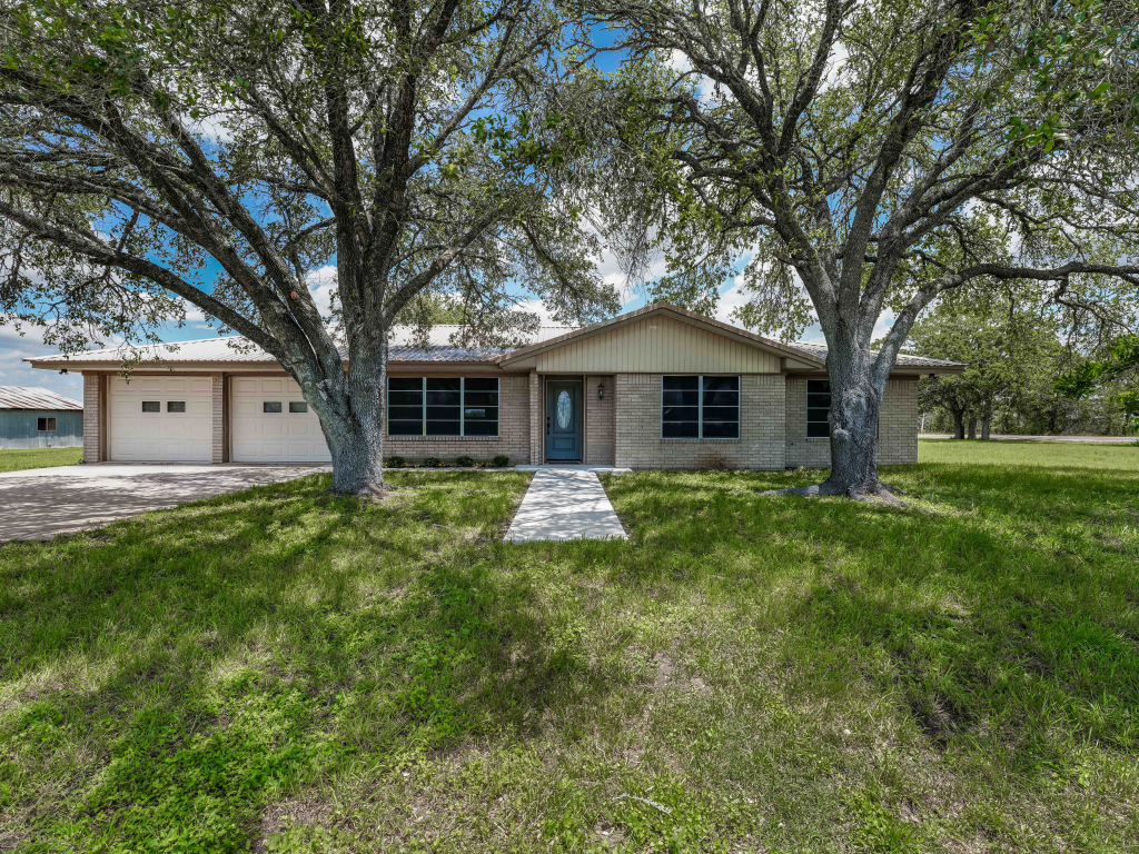 Land Brokers Inc. in La Grange, TX (3)