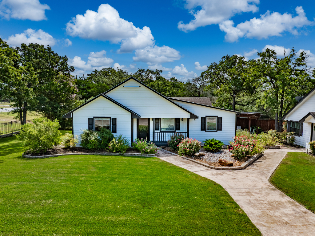 Land Brokers Inc. in La Grange, TX (5)