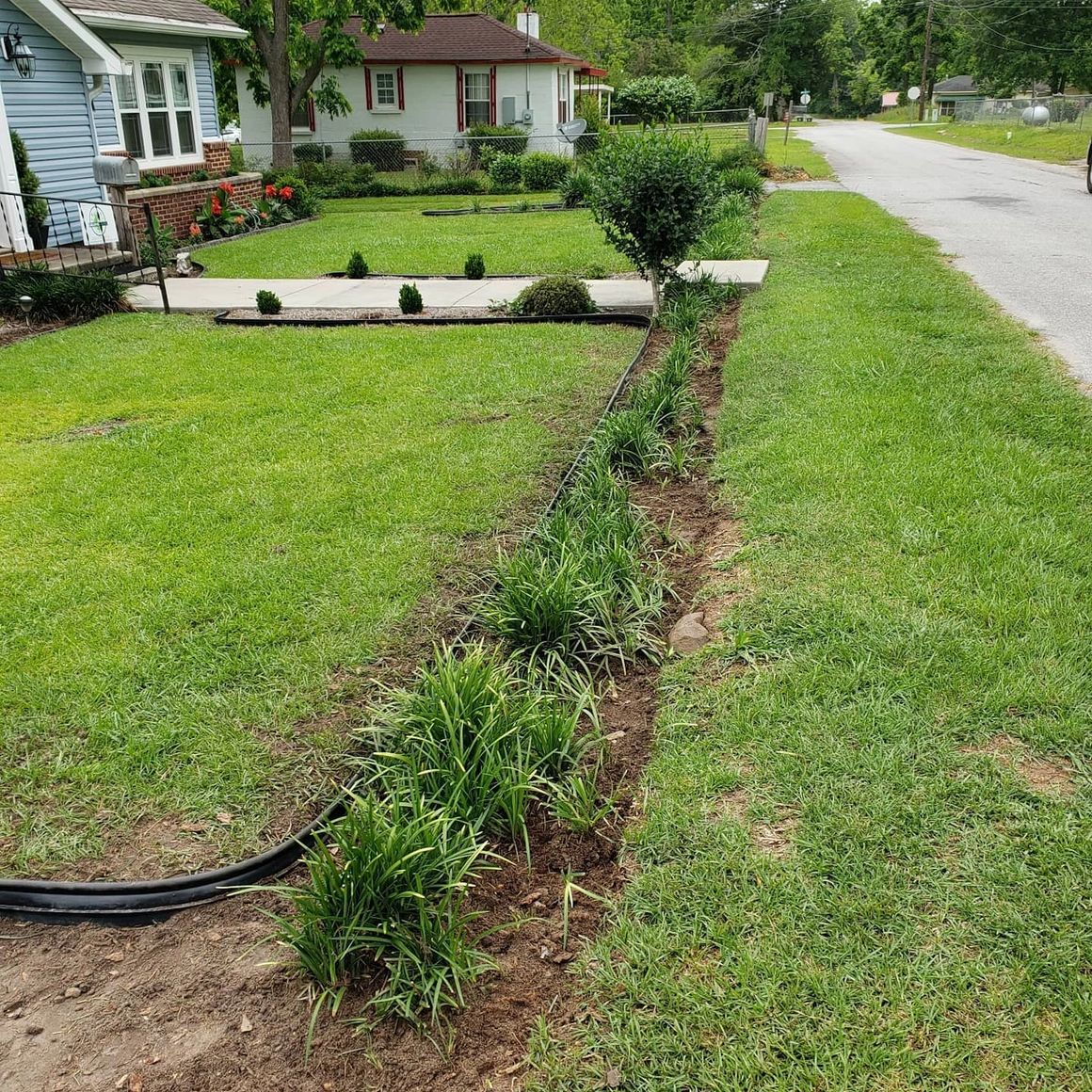 Creative Curb Appeal, LLC in Pelham, GA