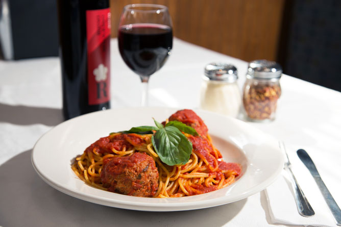 Gino's in Port Washington, NY (5)