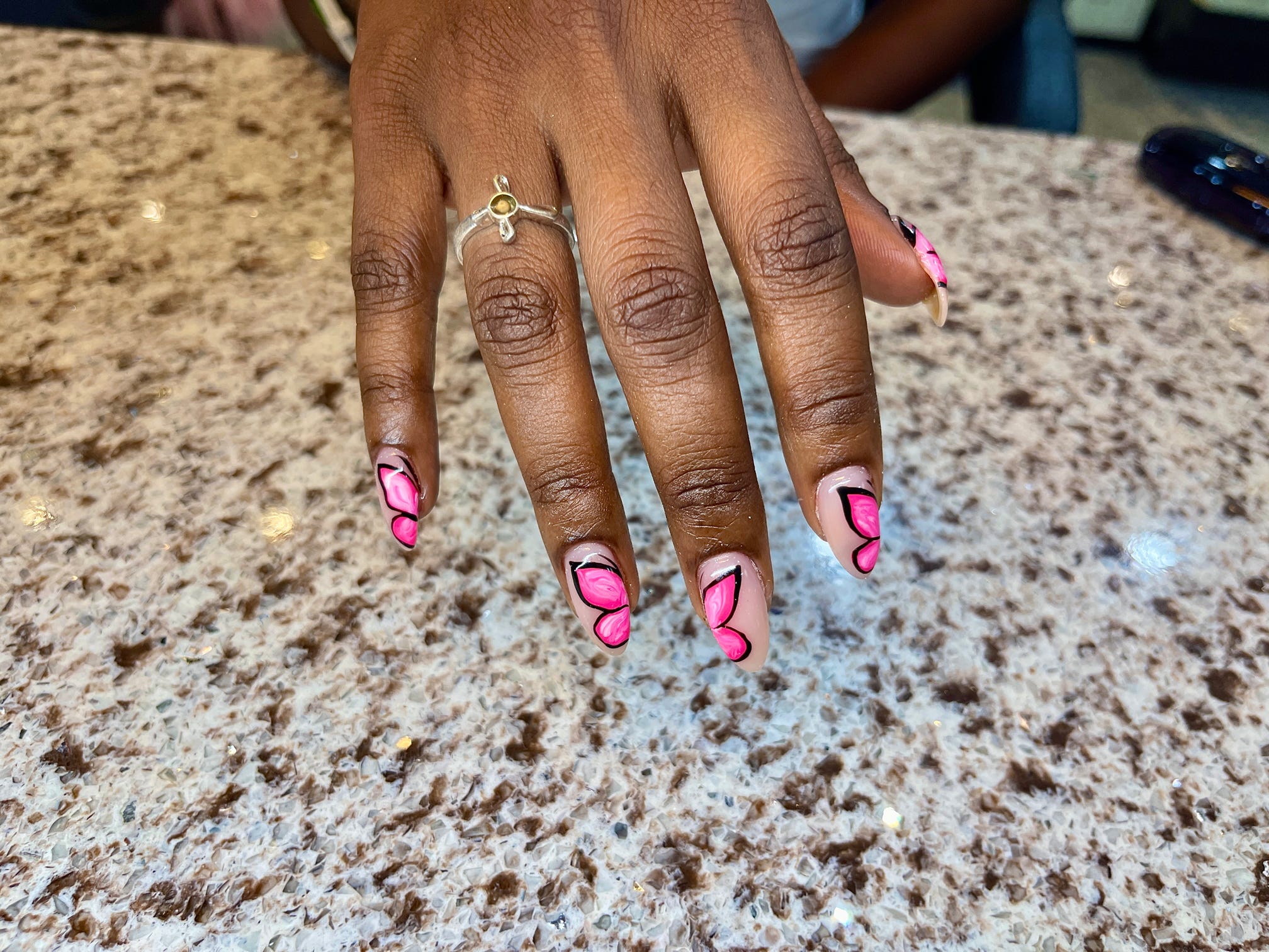 Divine Nails And Beauty in St Cloud, FL (3)