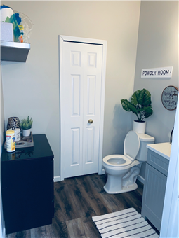 Dazzle Salon LLC in Painesville, OH (5)