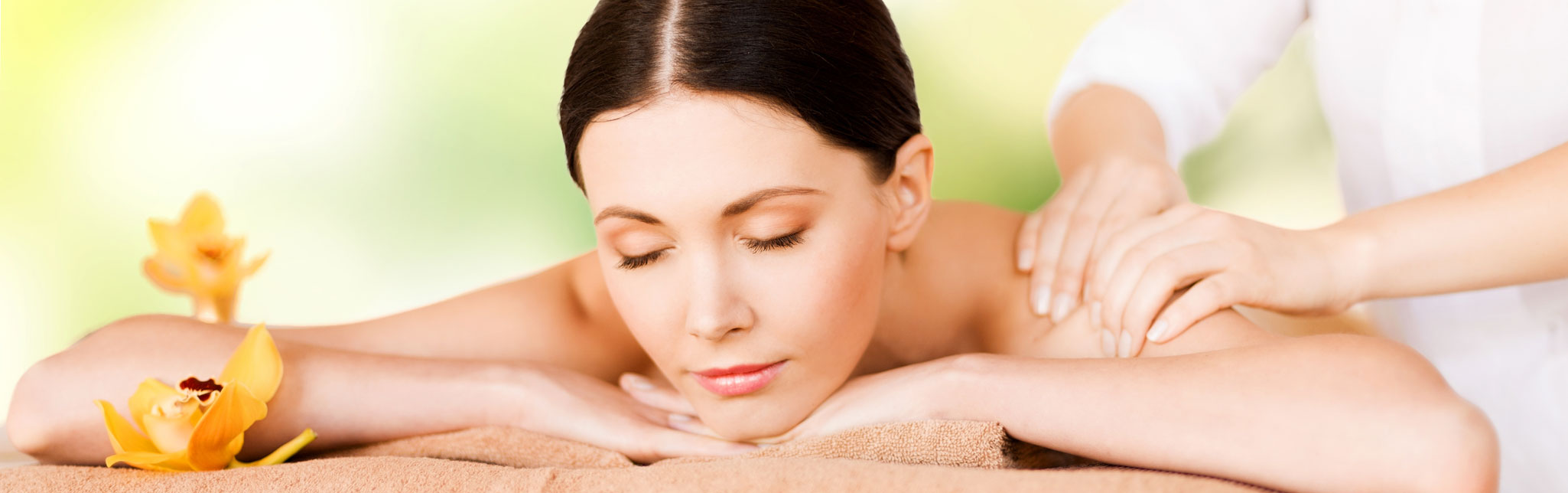 LUXURY NAILS & SPA in Gainesville, FL