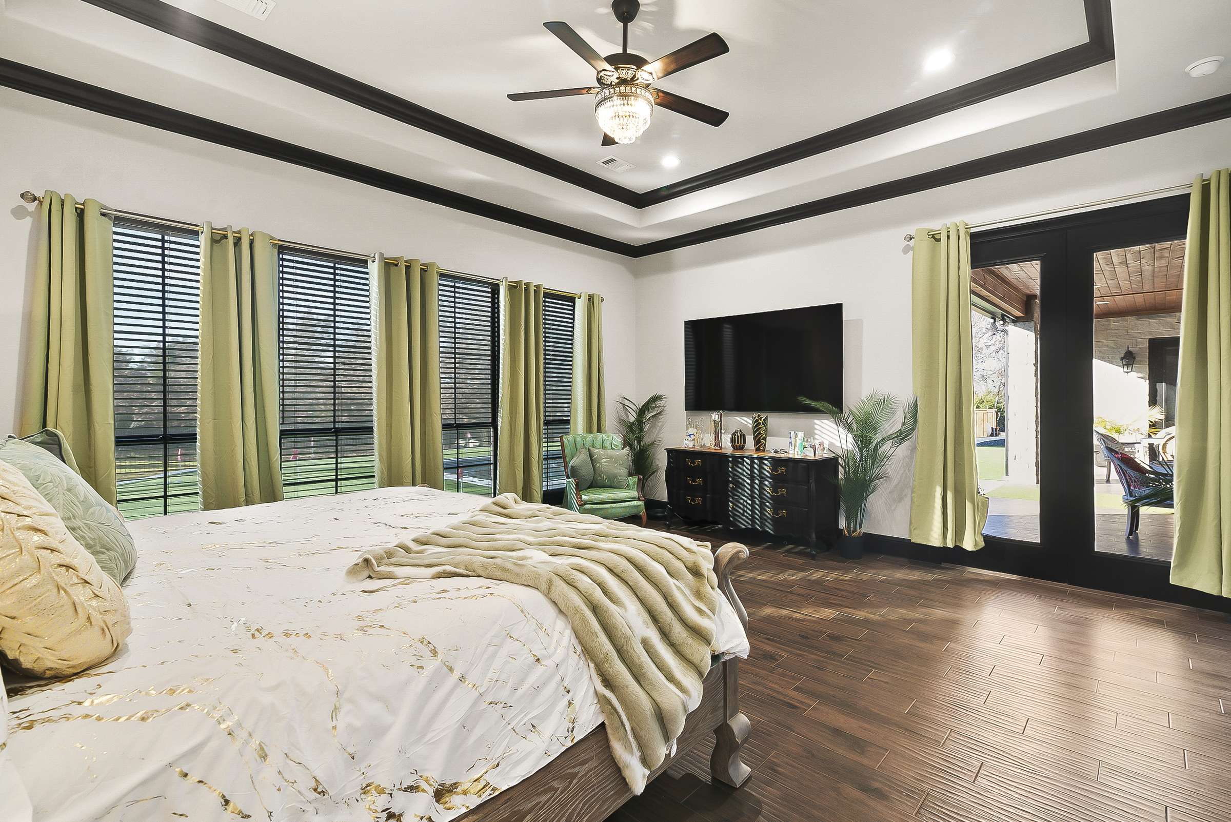 Pettit Realty Group - Paragon Realtors in Van Alstyne, TX (2)