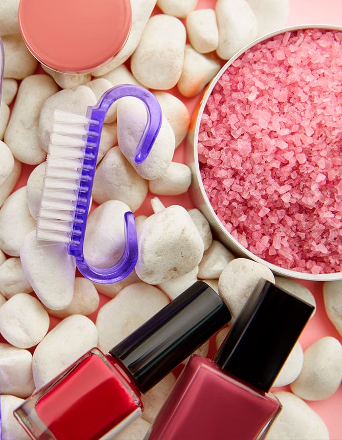 ROSES FOREST NAIL AND SPA in Hialeah Gardens, FL