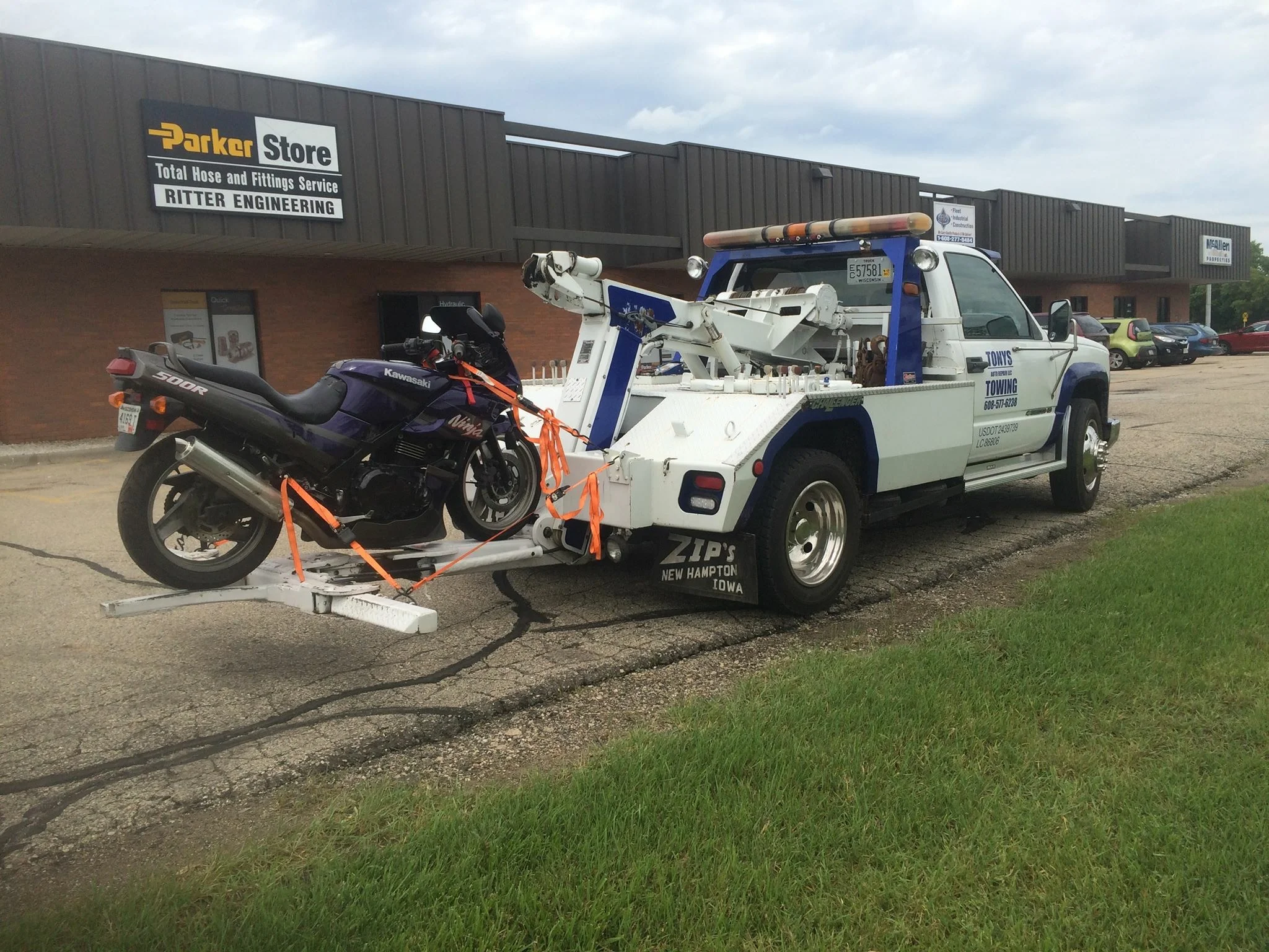 Tony's Auto Repair Towing & NEW - Used Tires in Woodbridge, VA (4)