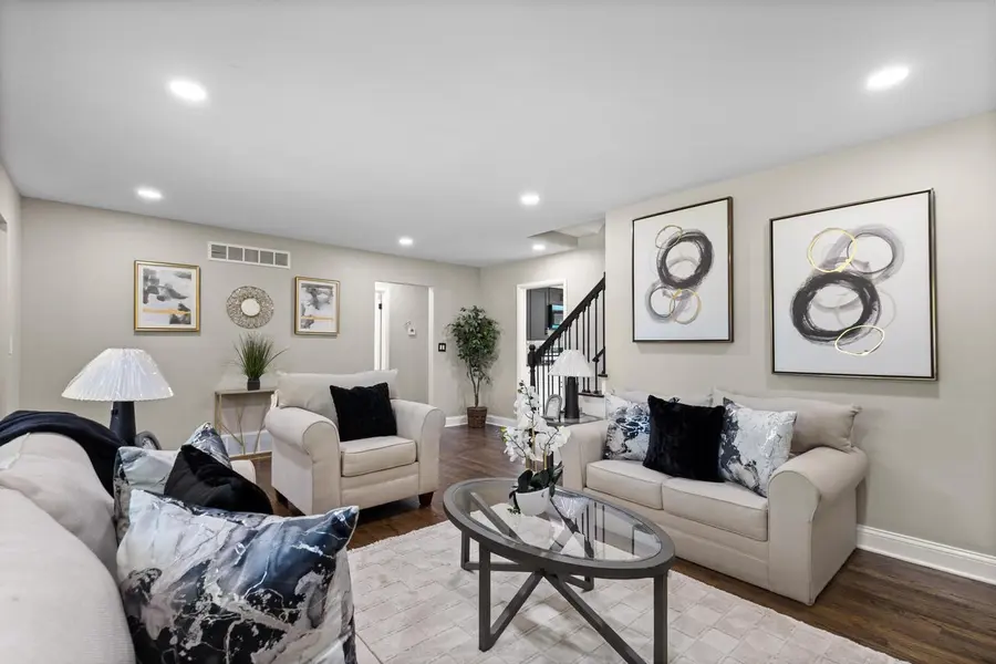 Lake Breeze Realty in Cudahy, WI (6)