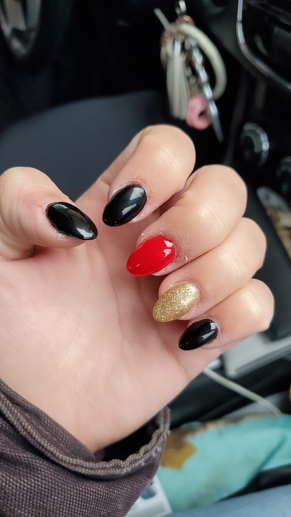 Pro Nails in Kendallville, IN (2)