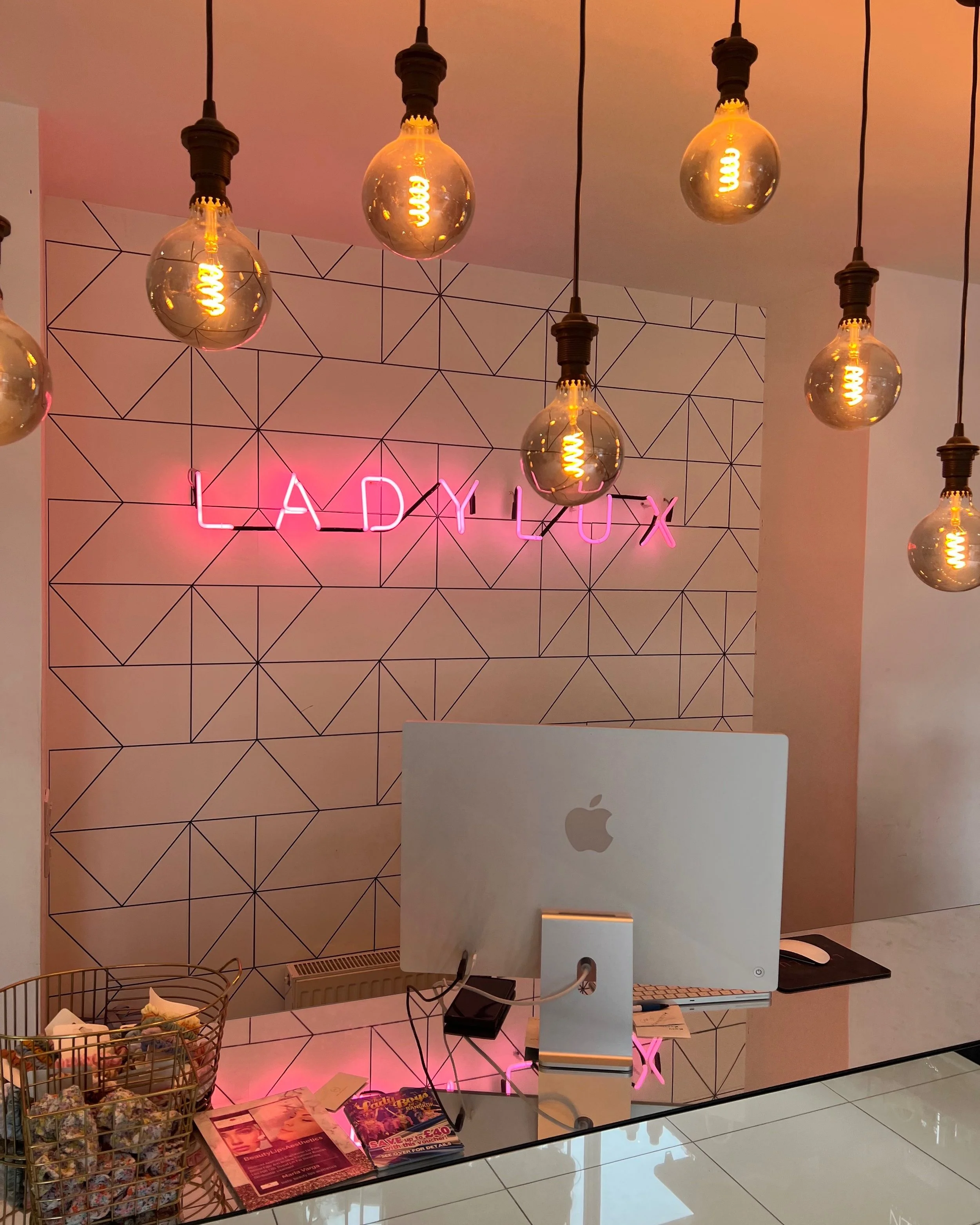 LadyLux Hair Salon in United Kingdom, IN (2)