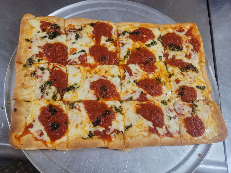 Pesos Pizza & Southwest Grill in Tunkhannock, PA (4)