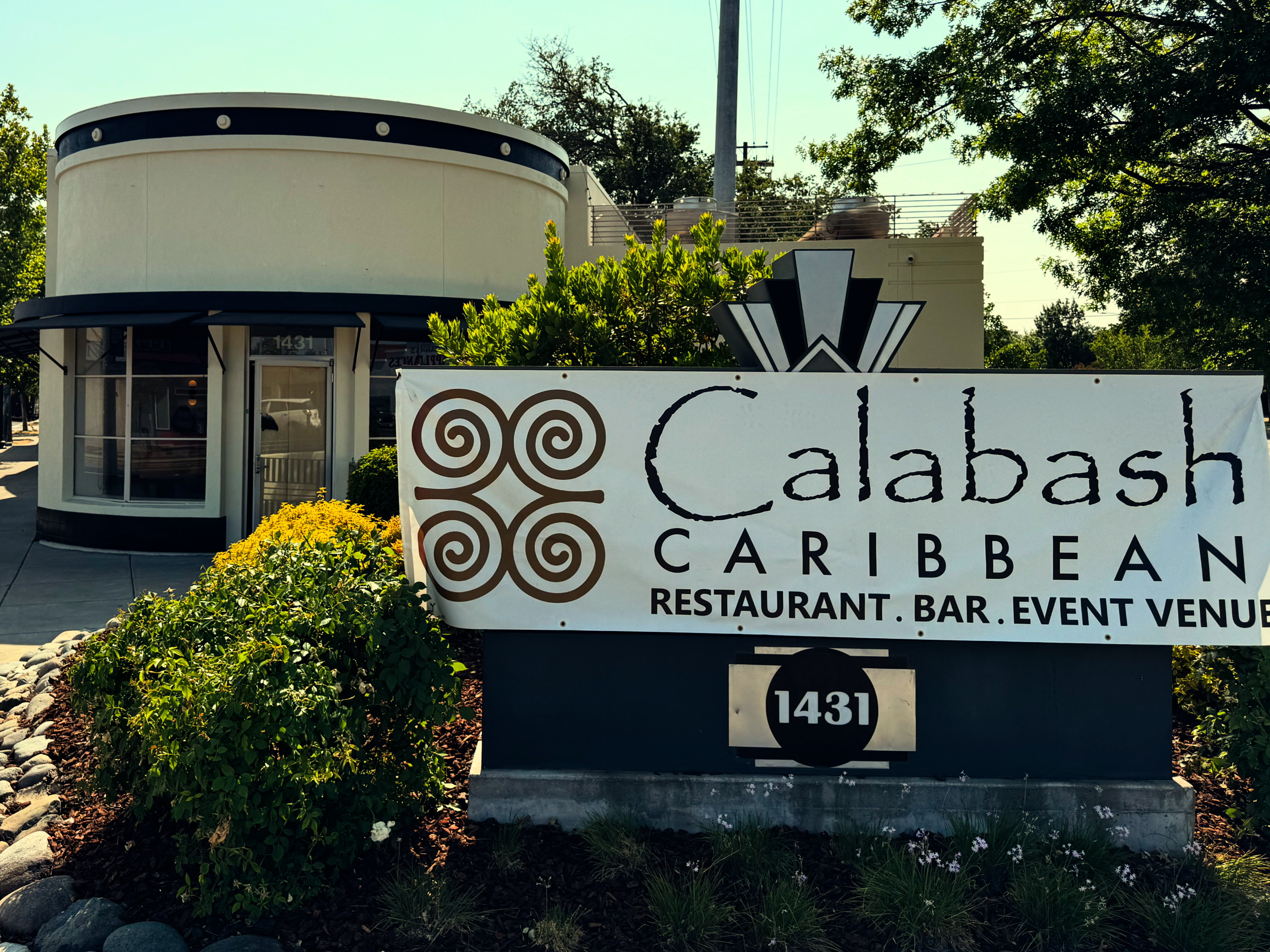 Calabash Caribbean in Sacramento, CA