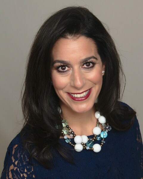 Nicole Heavrin, @properties in Western Springs, IL