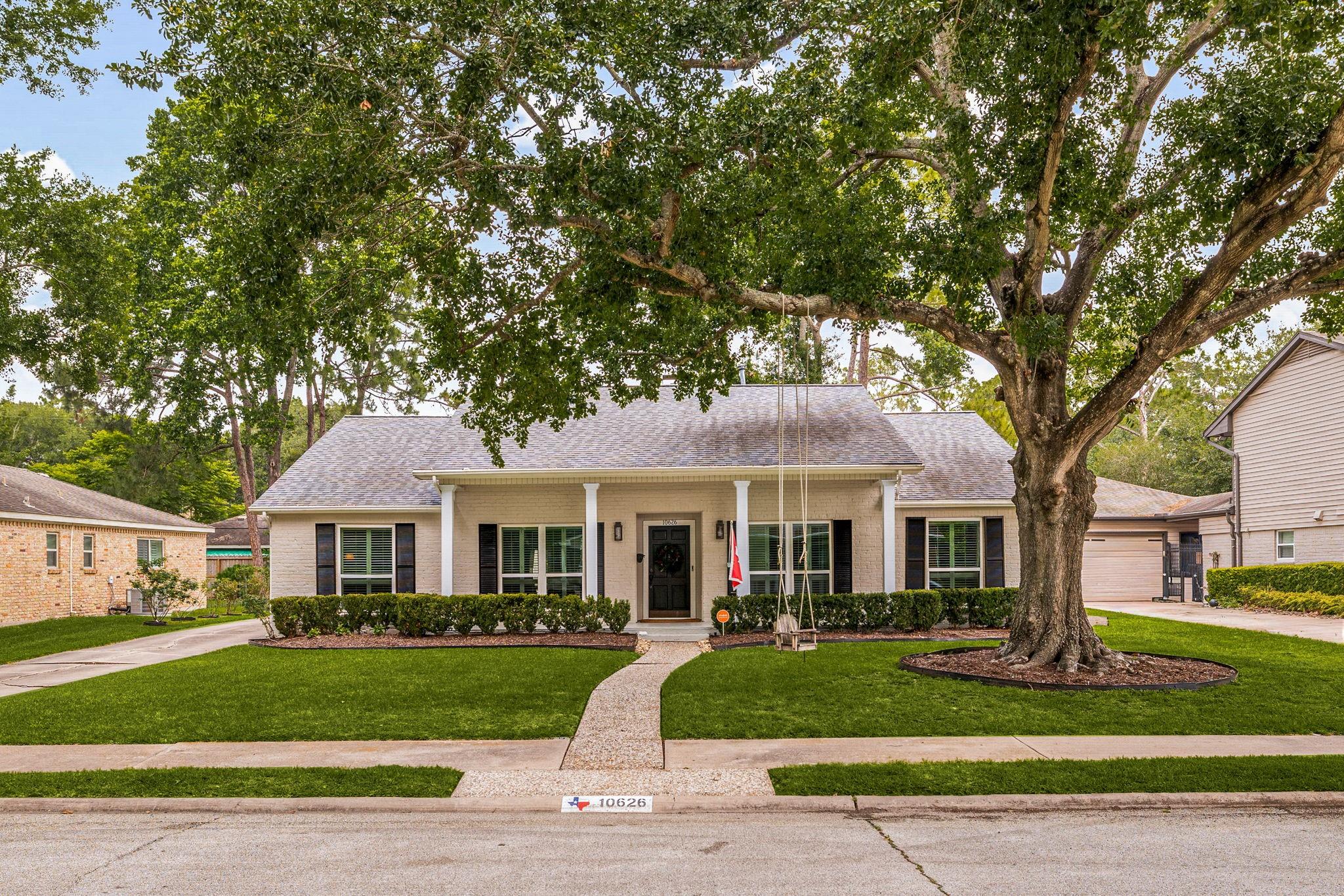 Miles & Co. Team - Greater Houston Real Estate Experts - Thomas Miles in Houston, TX (2)