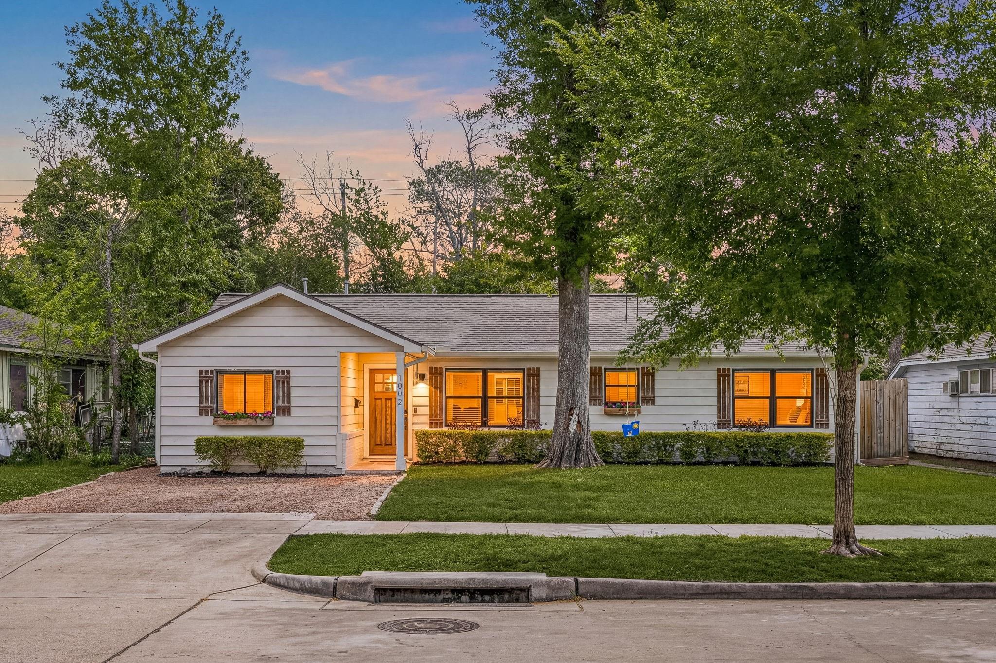 Miles & Co. Team - Greater Houston Real Estate Experts - Thomas Miles in Houston, TX (6)