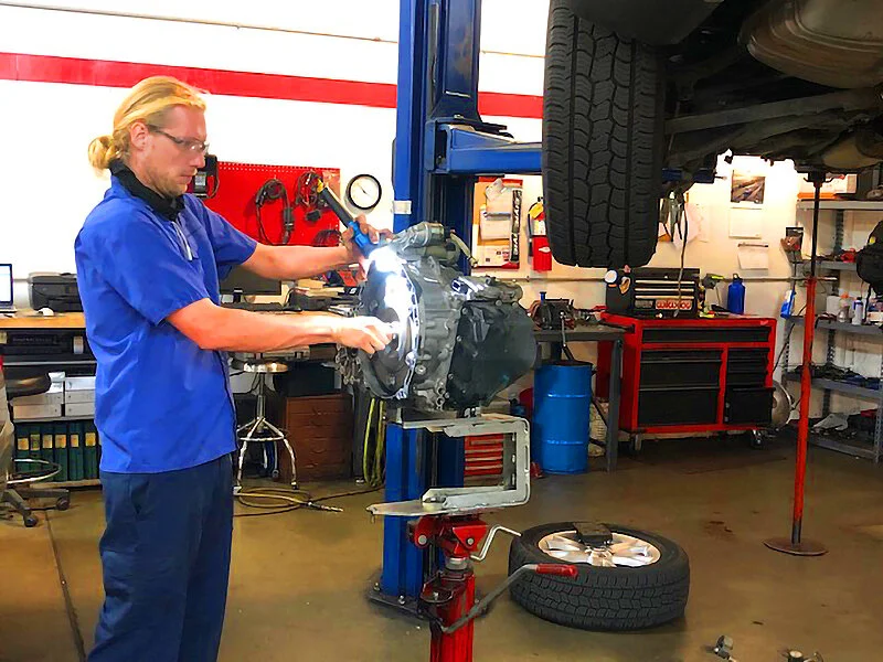 Montclair Auto Tech in Oakland, CA (3)
