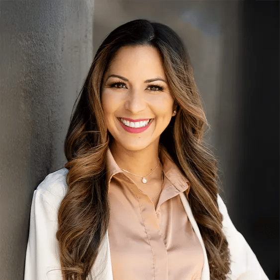 Nicole Nicolay | Real Estate Agent in Livermore, CA (4)
