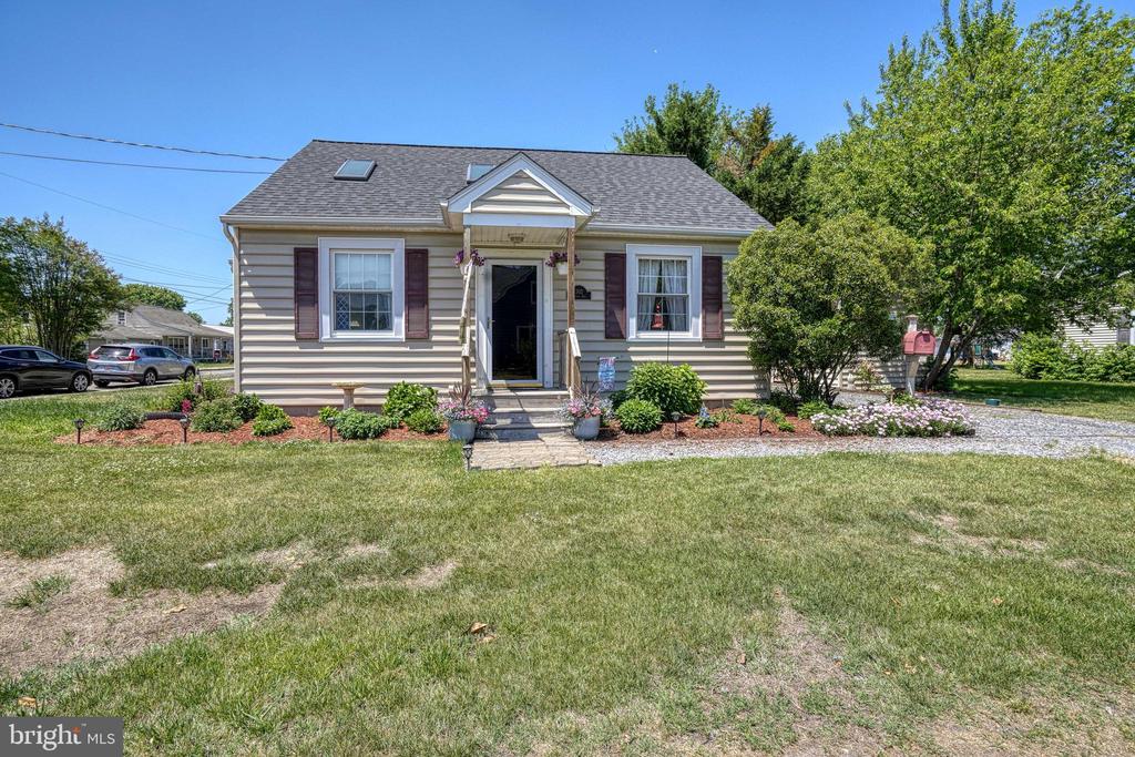 Benson & Mangold Real Estate, Eddie Matthews in Oxford, MD (3)