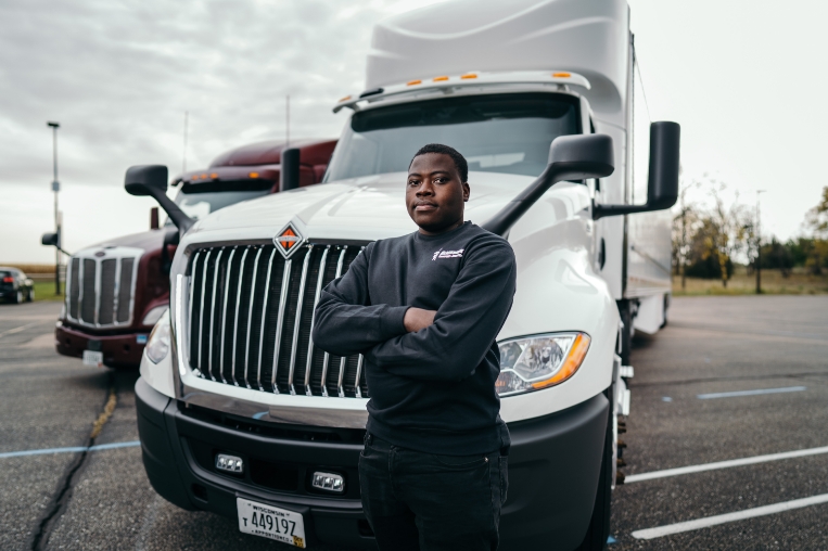 Blackhawk Transport in Beloit, WI (2)