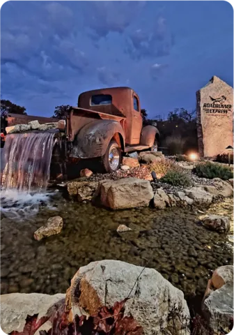 Roadrunner Express Car Wash & Oil Change in Mukwonago, WI (3)