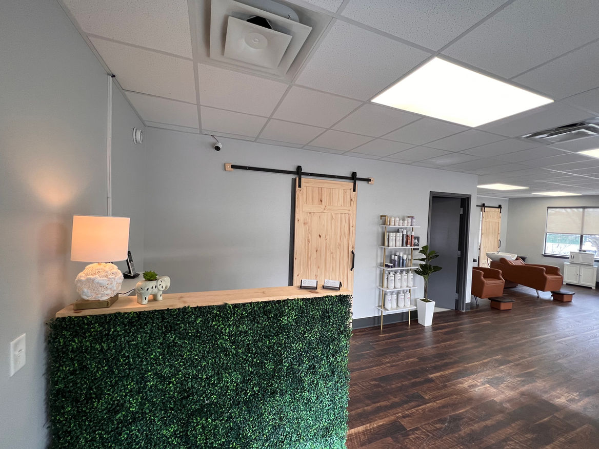 Ellie Salon in Old Forge, PA (2)