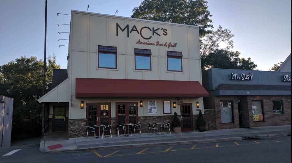 Mack's American Bar & Grill in Pompton Lakes, NJ (2)