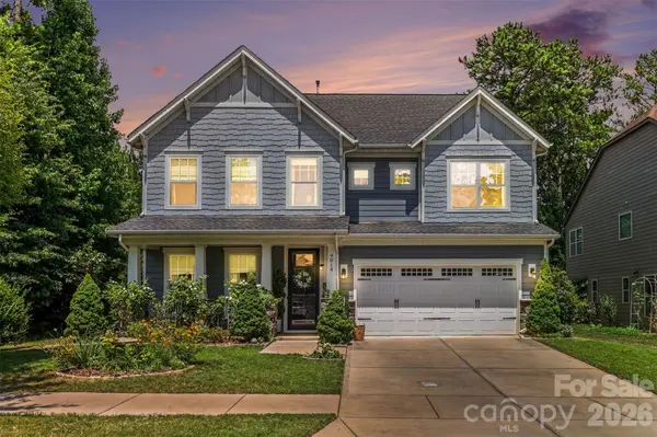 Jessika McNeill, Real Estate Agent / eXp Realty in Charlotte, NC (2)