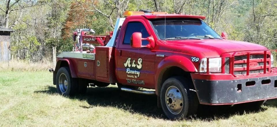 A & S Recovery in Burnsville, WV (4)