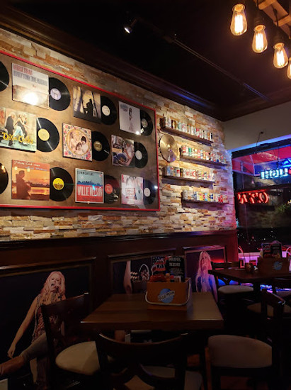 Roadhouse 38 in Lombard, IL (2)