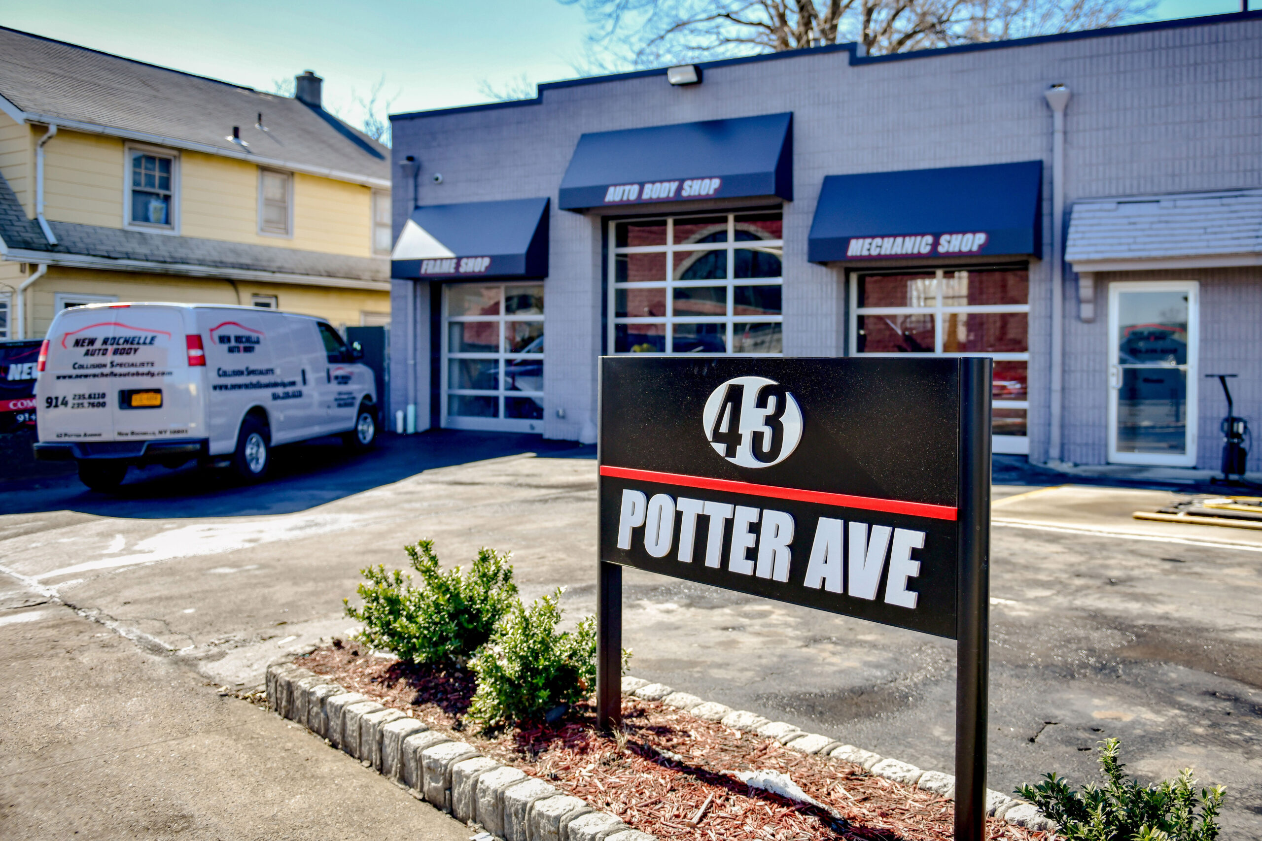 New Rochelle Auto Body Inc in New Rochelle, NY (2)