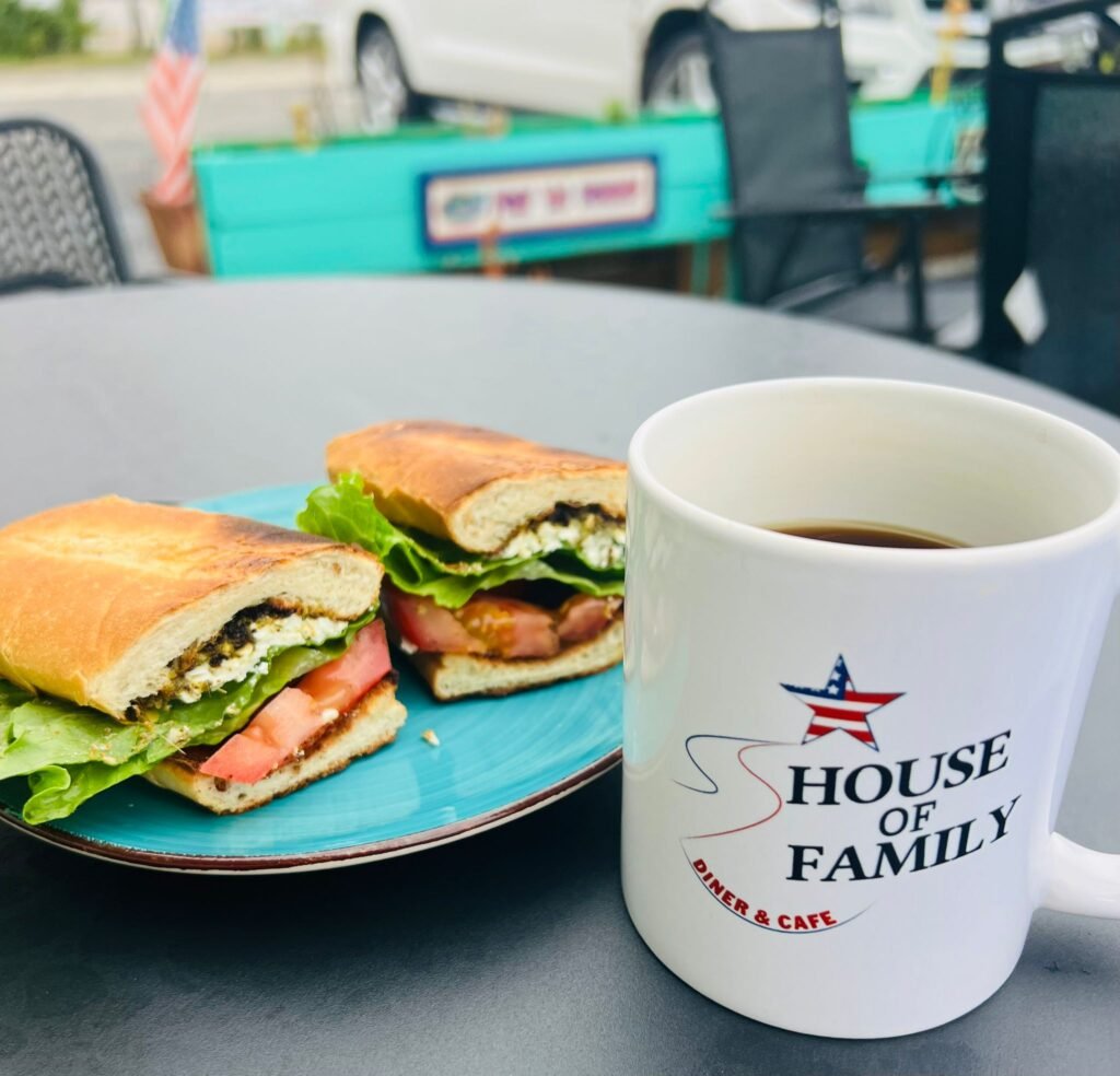 Mother Earth's Cafe in Fort Walton Beach, FL (5)
