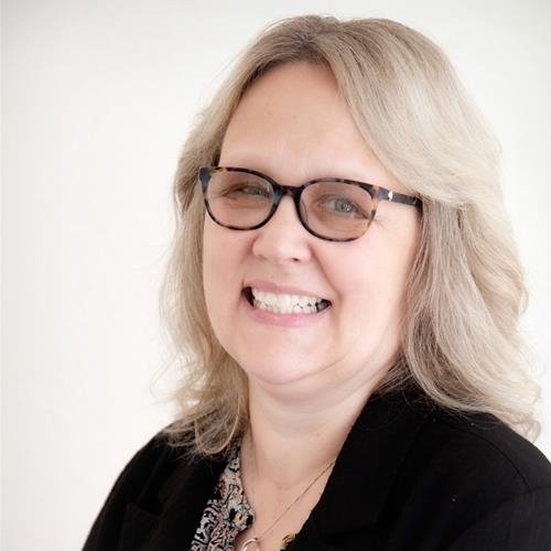 Shelley Jacobson, Real Estate Agent in Menomonie, WI