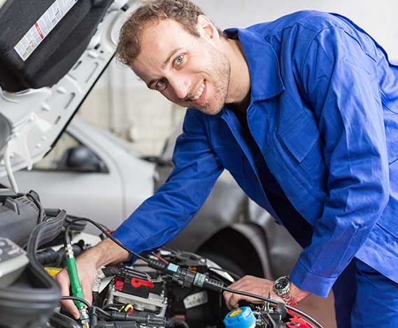 Superior Auto Body in Middleport, OH