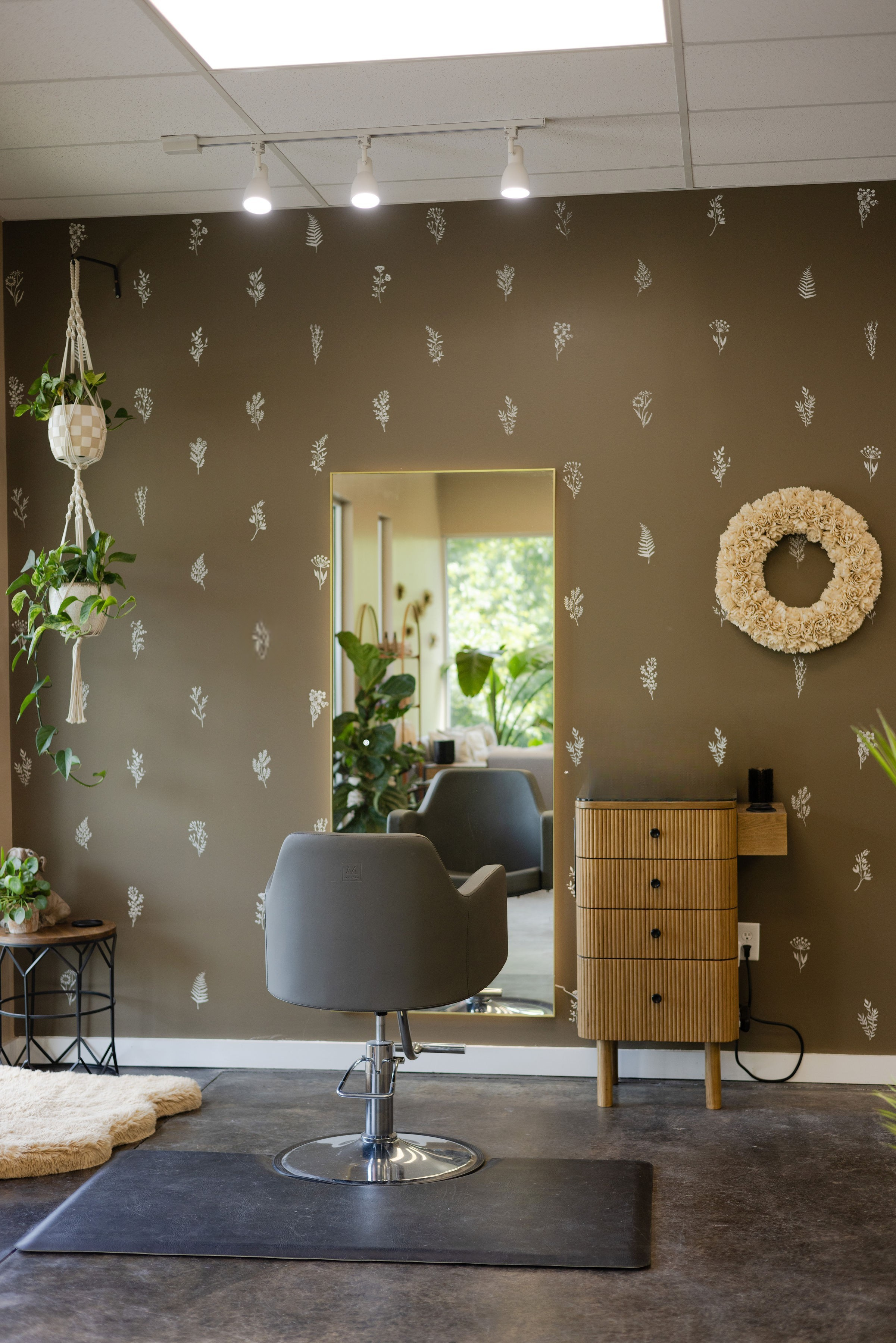 Agapé Artistry LLC in Zion Crossroads, VA